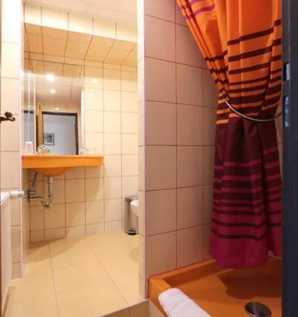 Hotel Zeleny Dum Boží Dar