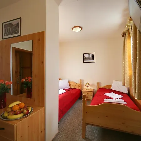 Zeleny Dum Hotel