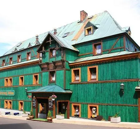 Zeleny Dum Hotel